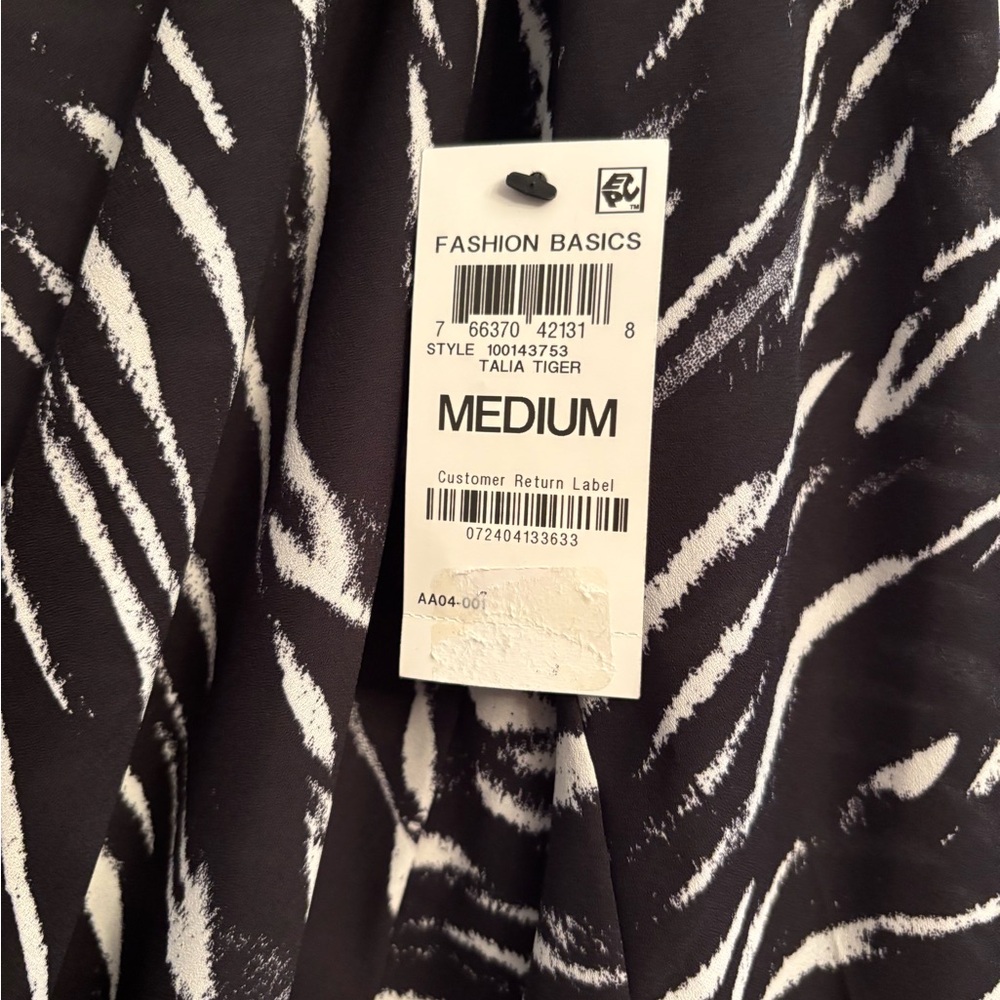 NWT I.N.C. International Concepts Tiger Stripe Blouse - Picture 7 of 8